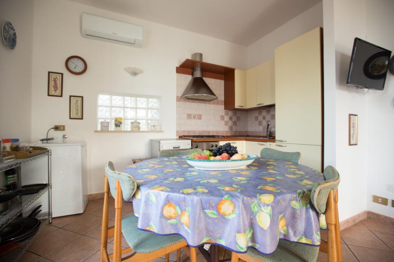villa nadia Castellammare del Golfo Esterno foto